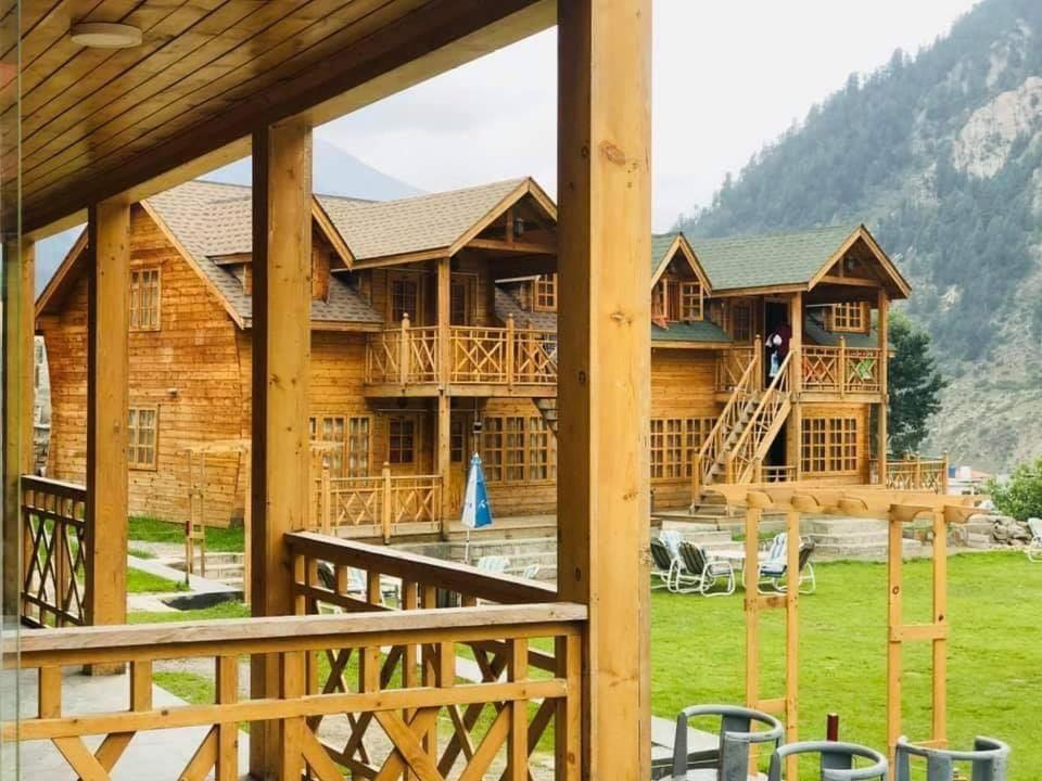Swiss Wood Cottages Наран Екстер'єр фото
